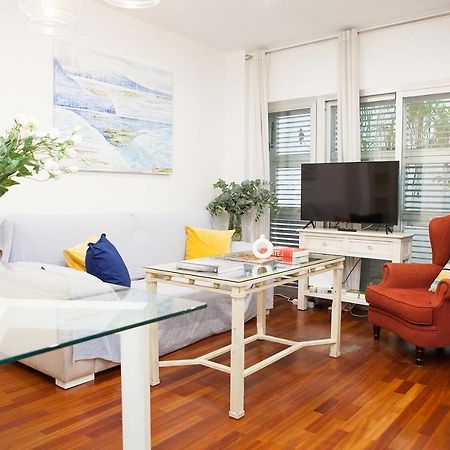 Charming Apartment With Pool And Garage Séville Extérieur photo